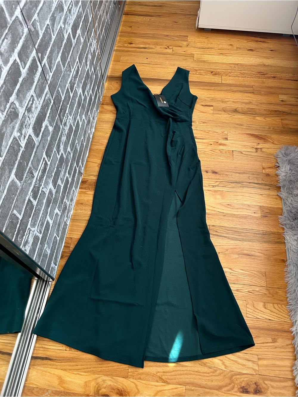 Sleeveless Deep Green V-Neck Wrap Maxi Dress